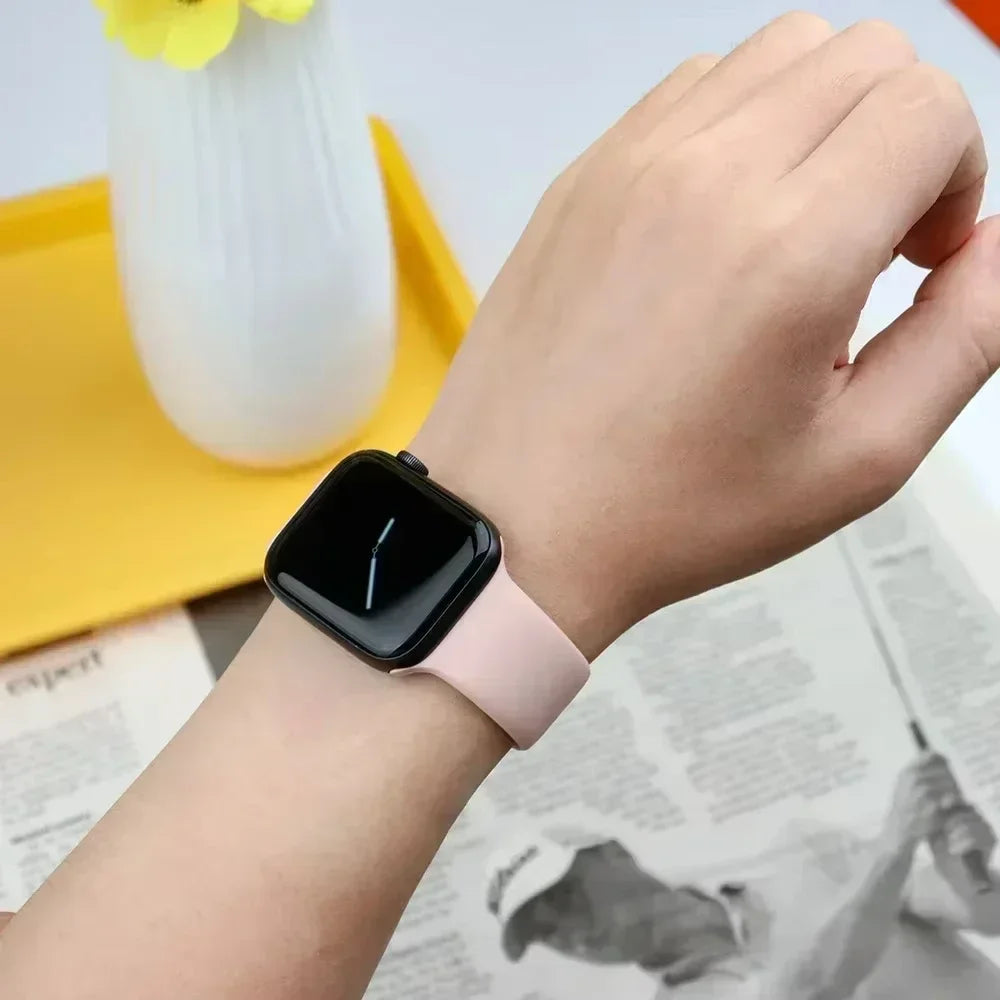 Original Silicone Strap for Apple Watch Band 38/40/41/42/44/45/46MM 49mm Bracelet for Iwatch Serie 10 9 7 4 5 6 8 SE Ultra 2 3